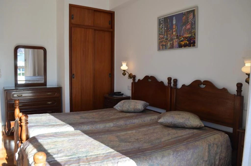 A look inside Hotel Primavera guest rooms, photograph 3